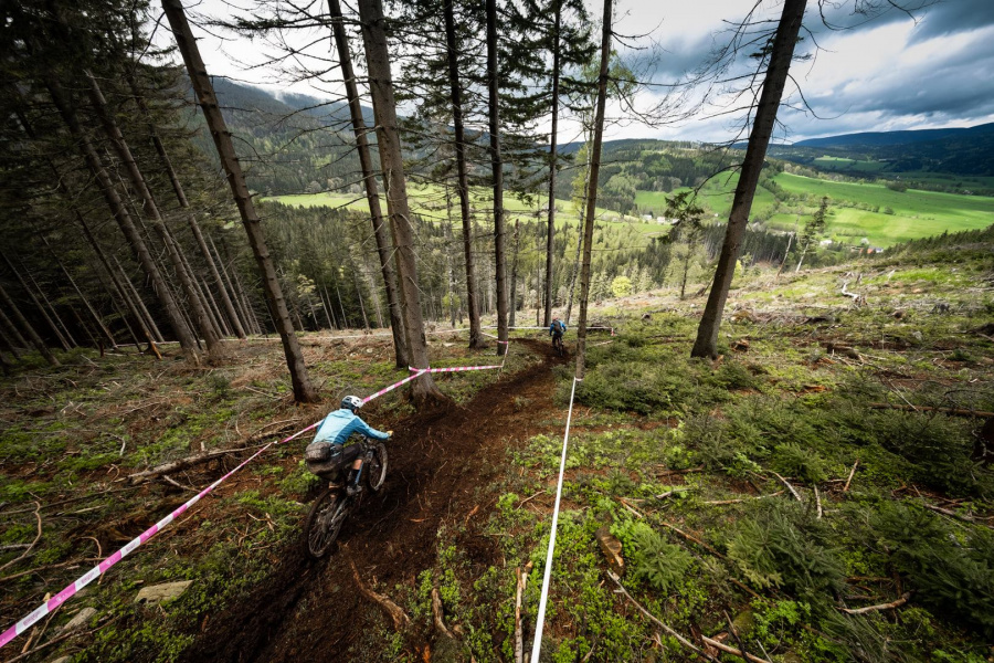 HORSEFEATHERS Enduro Race Kraličák