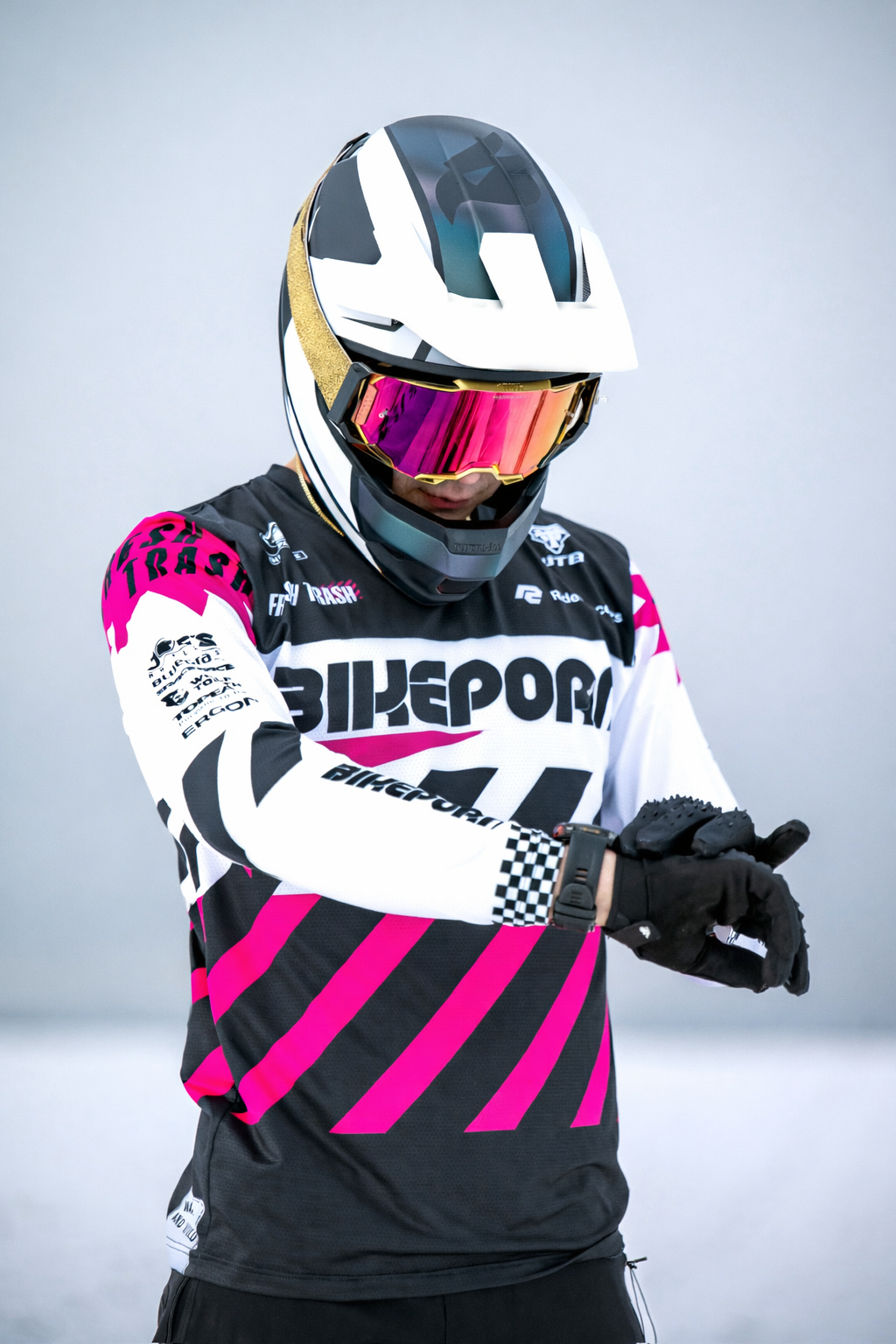 9378E3B4-8166-4307-8185-985906BFD3C7